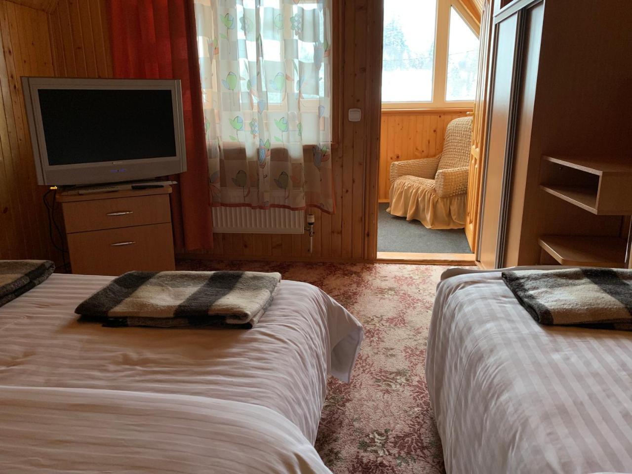 Hotel Карпатський Затишок Slawske Exterior foto